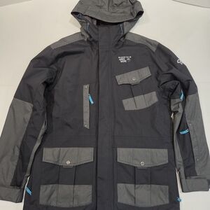 Mountain Hardwear Men's Black and Gray Ski Jacket
